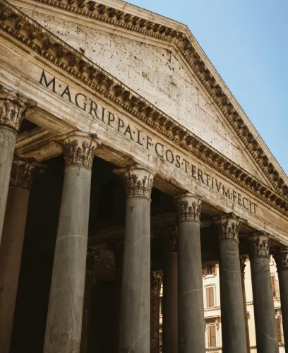 Lateral view of Pantheon